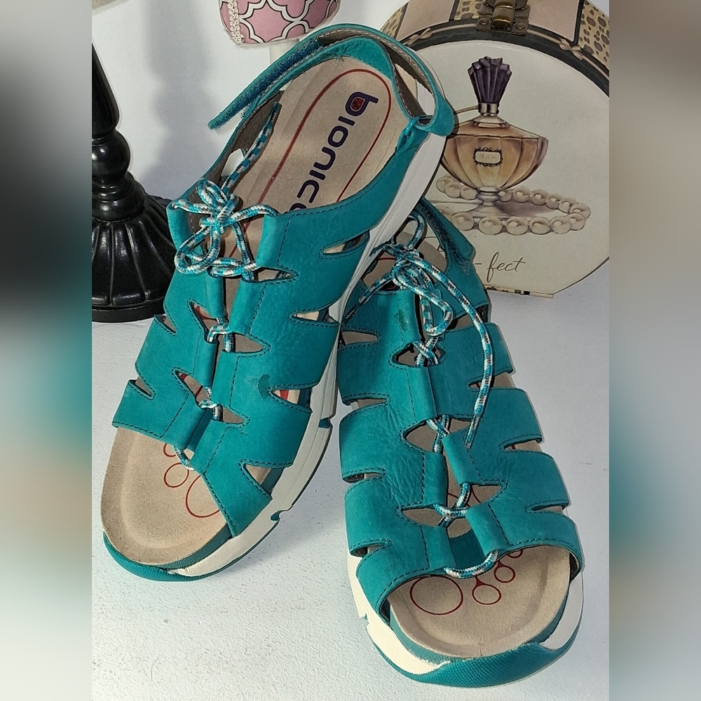Bionica Turquoise W Black Tones Lace Up Front Open Toe Sandals Sz 10M Pre-Owned